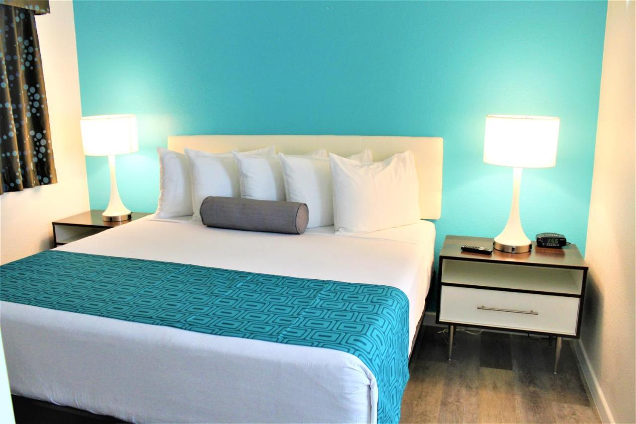 Howard Johnson Suites By Wyndham San Diego Chula Vista Bayfront Экстерьер фото