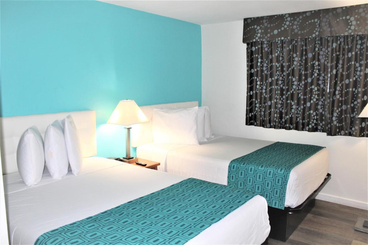 Howard Johnson Suites By Wyndham San Diego Chula Vista Bayfront Экстерьер фото