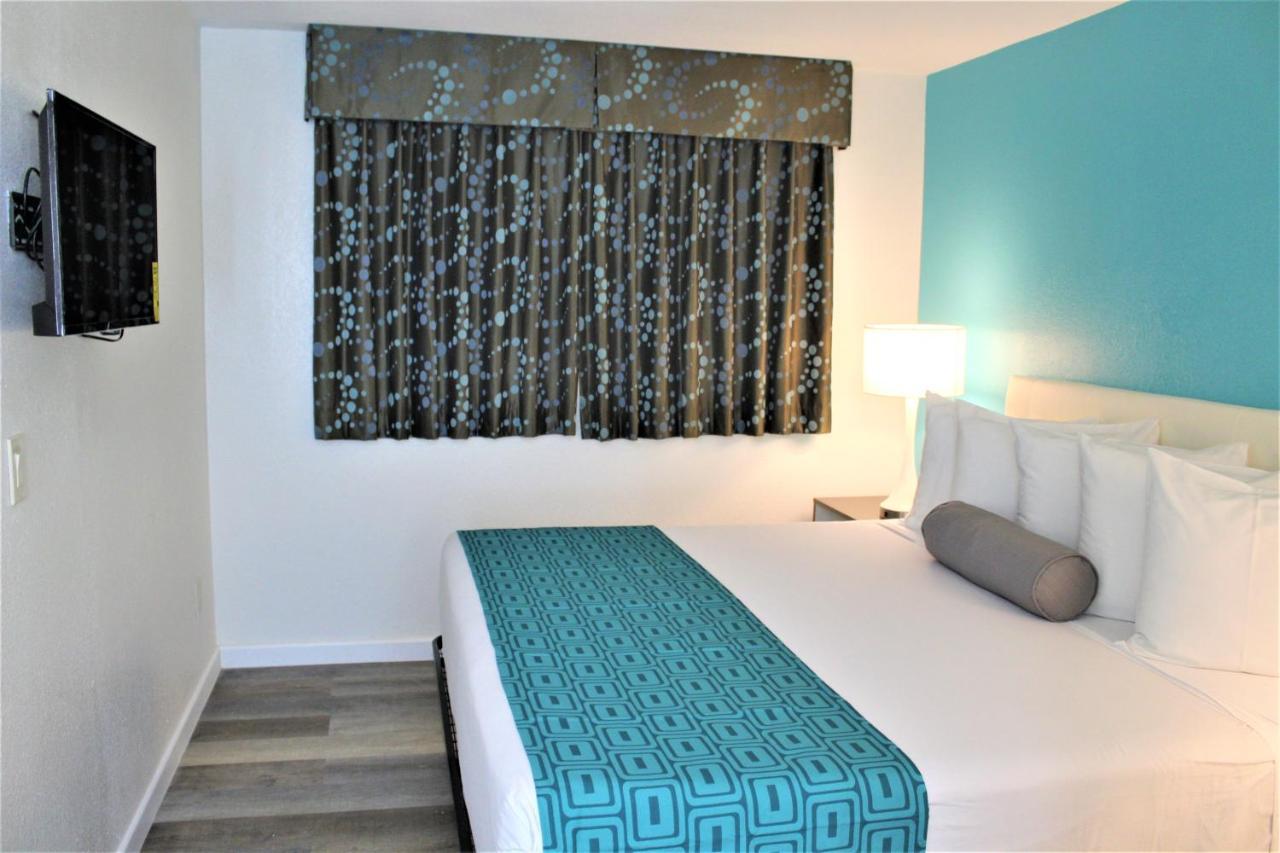Howard Johnson Suites By Wyndham San Diego Chula Vista Bayfront Экстерьер фото